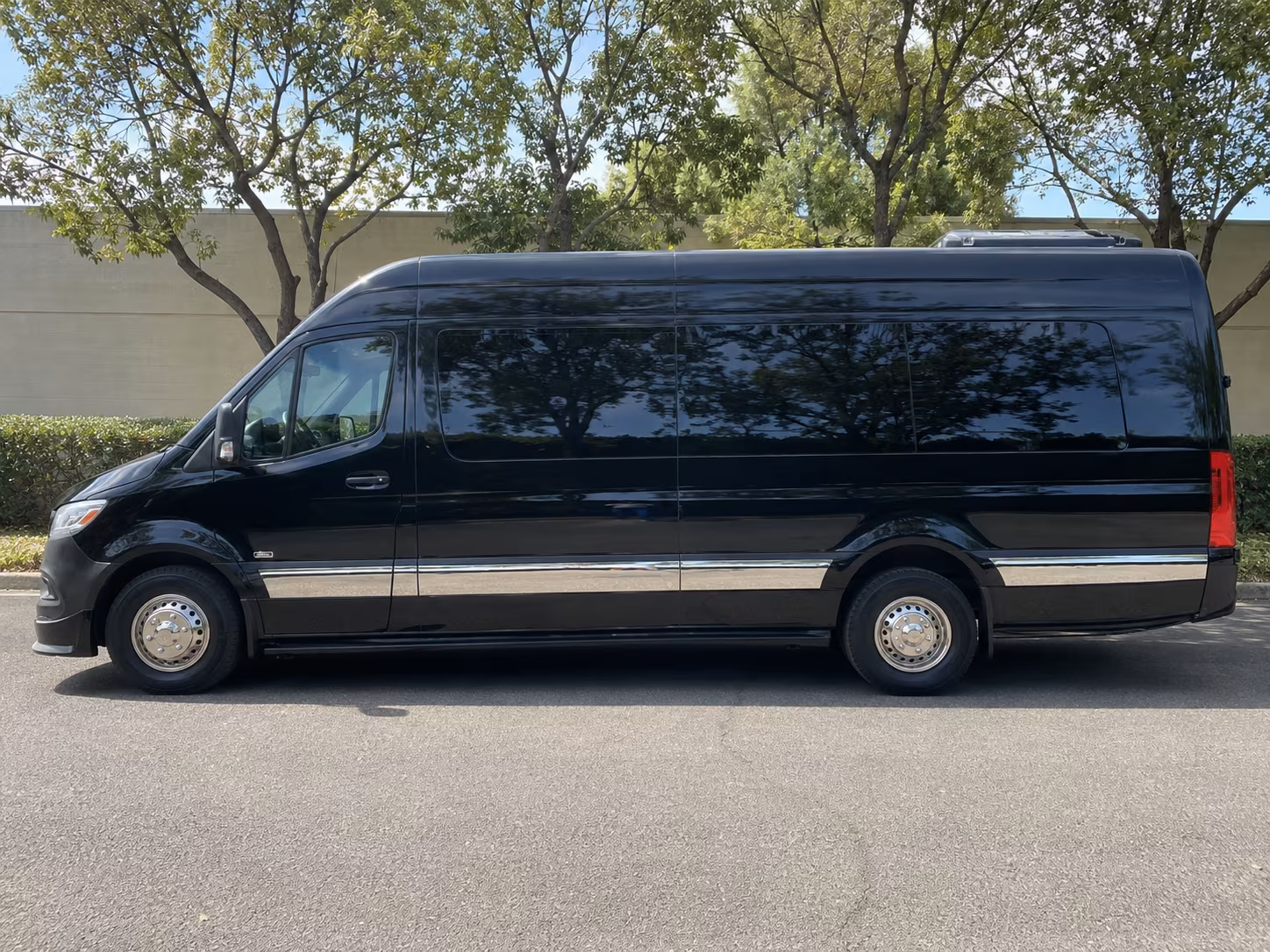 coconut creek bus rentals for trade shows and conferences