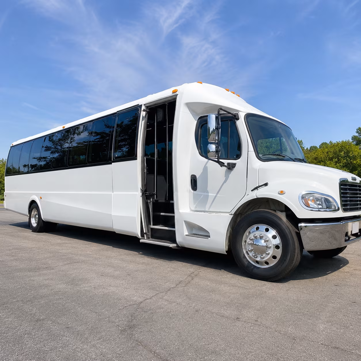 hollywood charter bus rentals to concerts festivals in hollywood