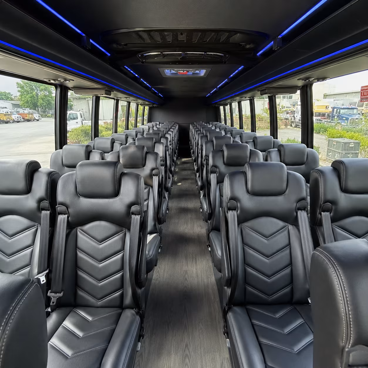 plantation long distance transportation for every group size